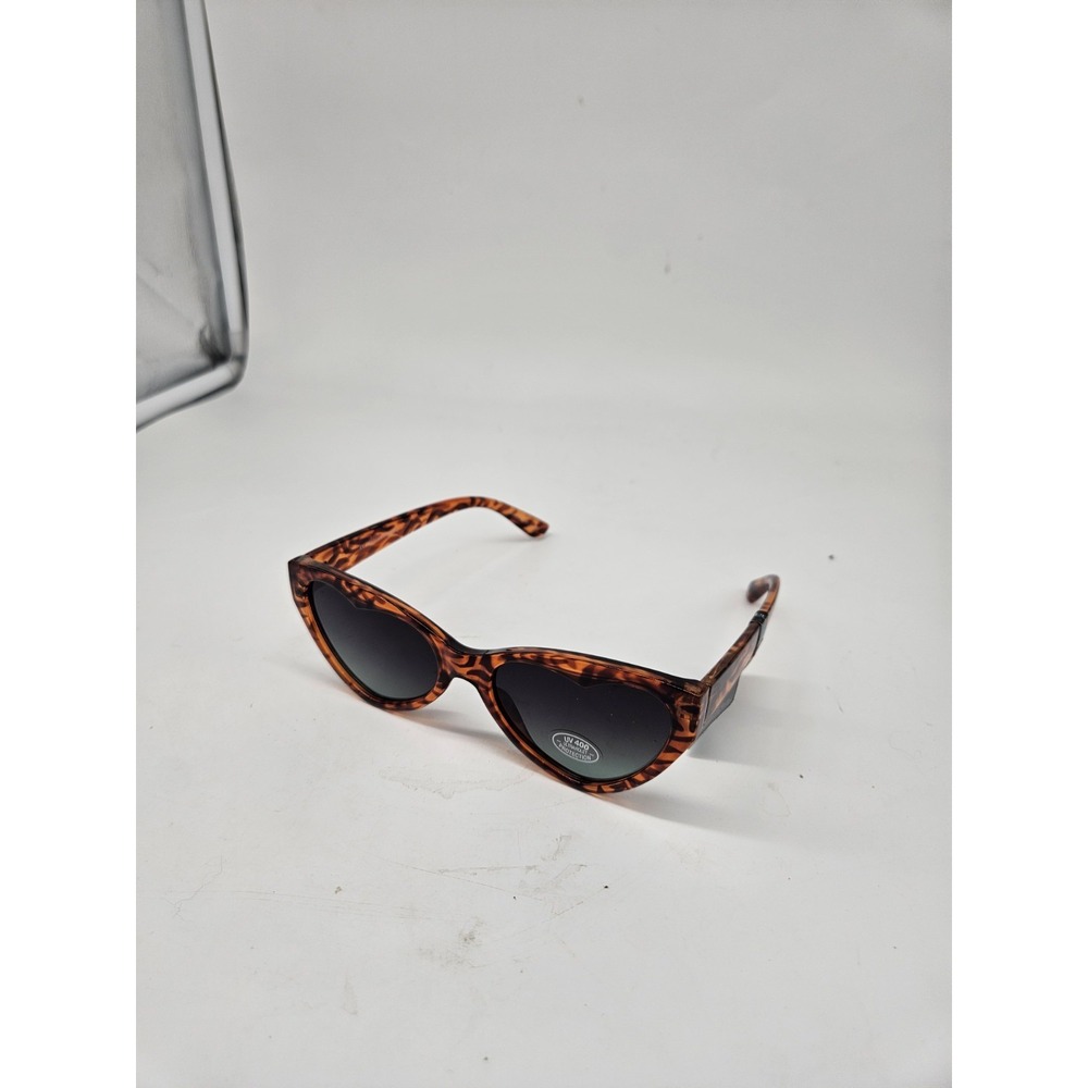 Heart Shaped Lens Tortoiseshell Sunglasses